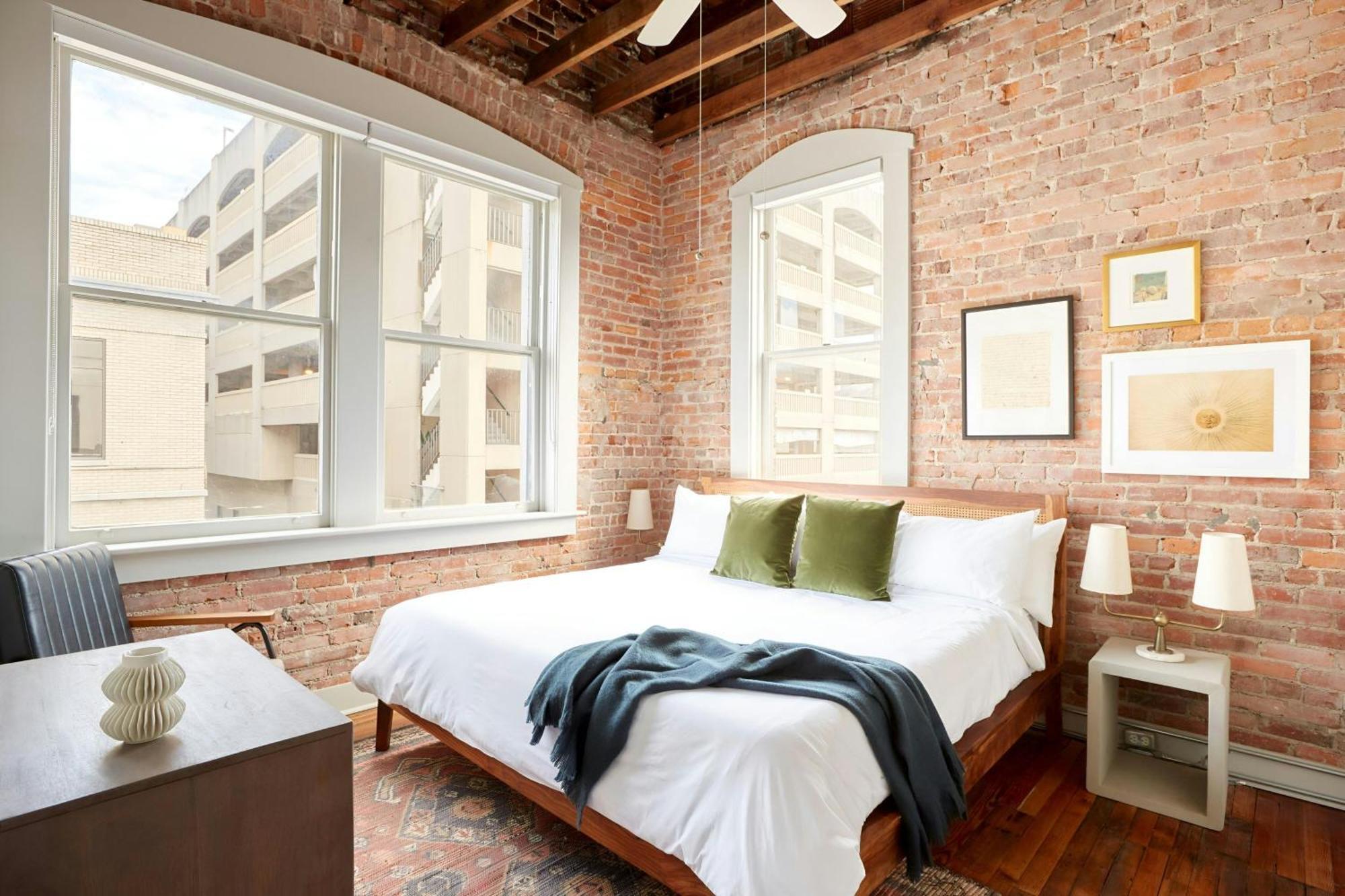 Sonder By Marriott Bonvoy The Drayton Apartments Historic District Aparthotel